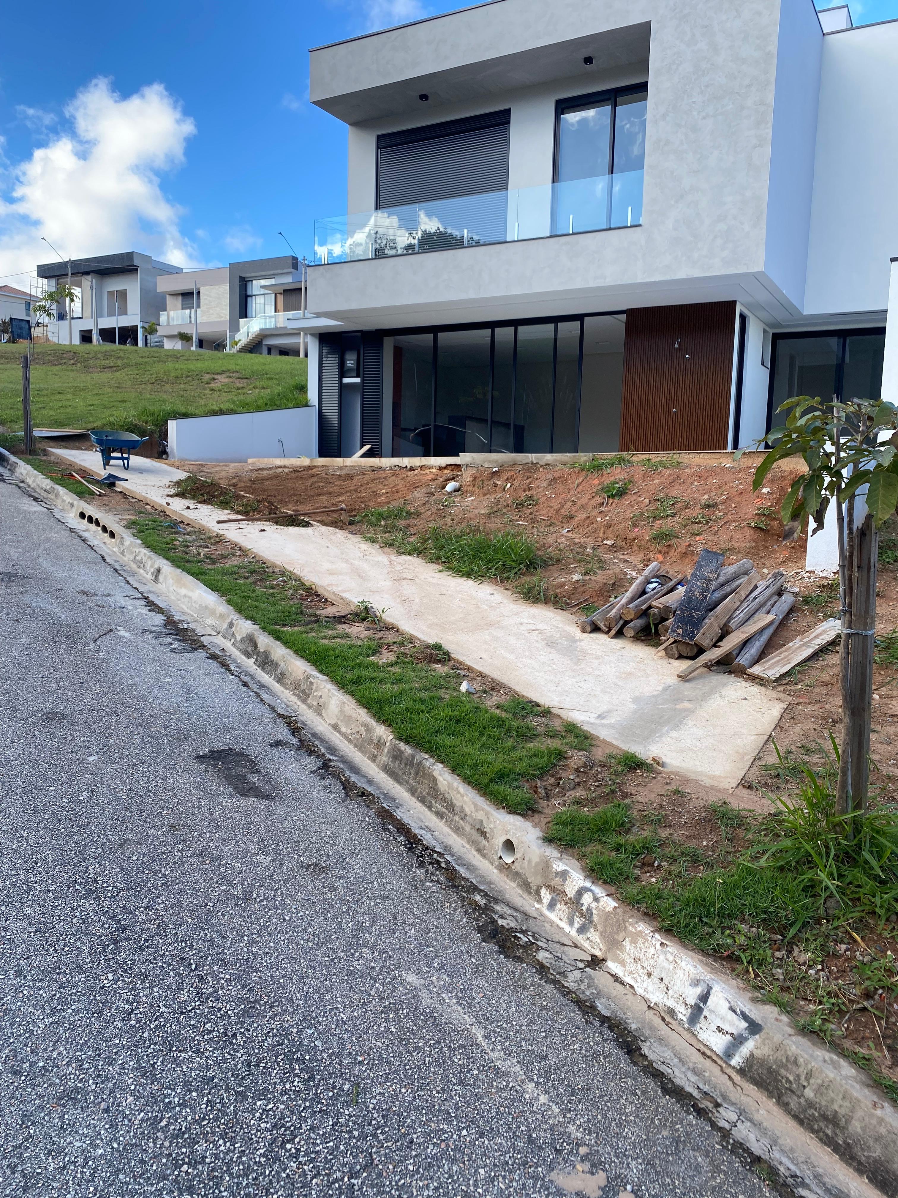 Jardim antes da execução da Big Flora